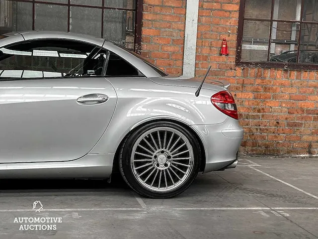 Mercedes-benz slk350 3.5 v6 272pk 2005 airscarf youngtimer - afbeelding 34 van  69