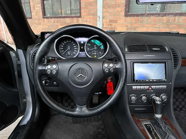 Mercedes-benz slk350 3.5 v6 272pk 2005 airscarf youngtimer - afbeelding 37 van  69