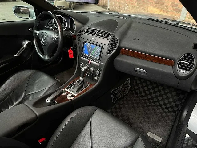 Mercedes-benz slk350 3.5 v6 272pk 2005 airscarf youngtimer - afbeelding 60 van  69