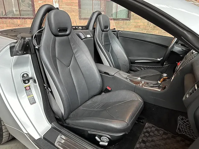 Mercedes-benz slk350 3.5 v6 272pk 2005 airscarf youngtimer - afbeelding 63 van  69