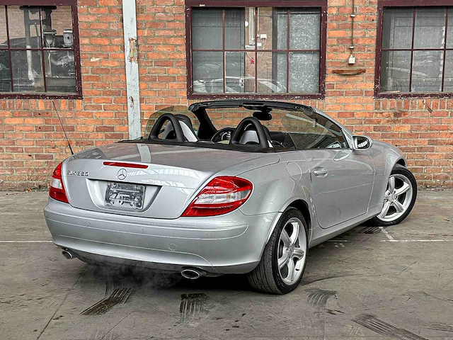 Mercedes-benz slk350 3.5 v6 272pk 2006 airscarf slk-klasse youngtimer - afbeelding 3 van  41