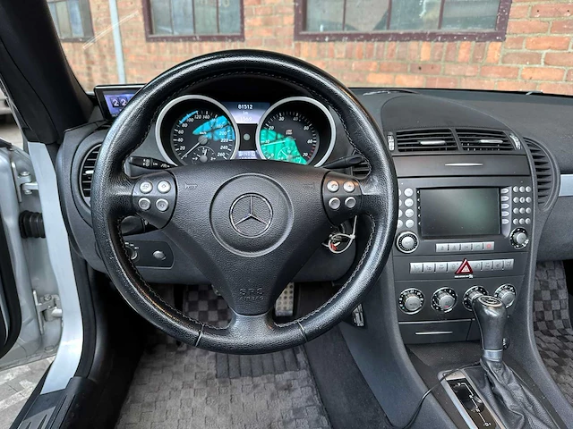 Mercedes-benz slk350 3.5 v6 272pk 2006 airscarf slk-klasse youngtimer - afbeelding 11 van  41