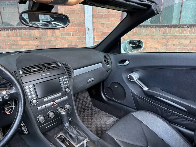 Mercedes-benz slk350 3.5 v6 272pk 2006 airscarf slk-klasse youngtimer - afbeelding 13 van  41