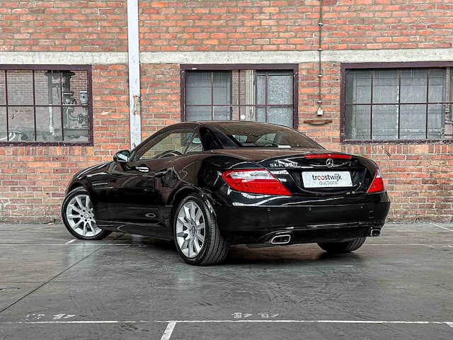 Mercedes-benz slk350 3.5 v6 306pk 2011 slk-klasse (43.000 km) - afbeelding 15 van  37
