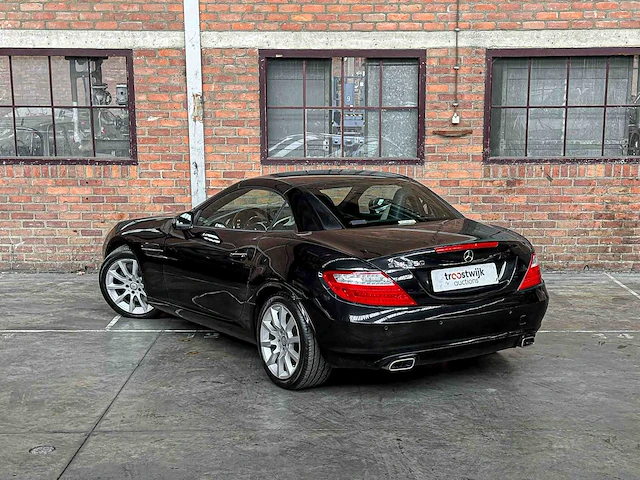 Mercedes-benz slk350 3.5 v6 306pk 2011 slk-klasse (43.000 km) - afbeelding 16 van  37