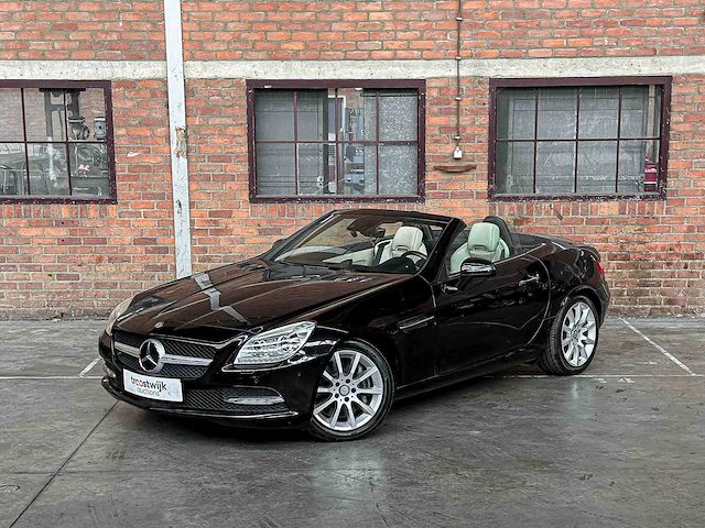 Mercedes-benz slk350 3.5 v6 306pk 2011 slk-klasse (43.000 km) - afbeelding 4 van  37