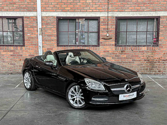 Mercedes-benz slk350 3.5 v6 306pk 2011 slk-klasse (43.000 km) - afbeelding 8 van  37