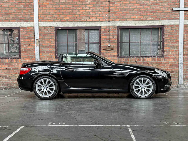 Mercedes-benz slk350 3.5 v6 306pk 2011 slk-klasse (43.000 km) - afbeelding 9 van  37