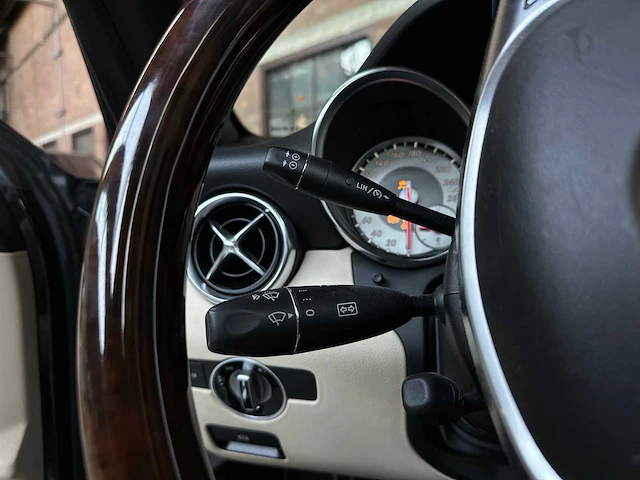 Mercedes-benz slk350 3.5 v6 306pk 2011 slk-klasse - afbeelding 19 van  38