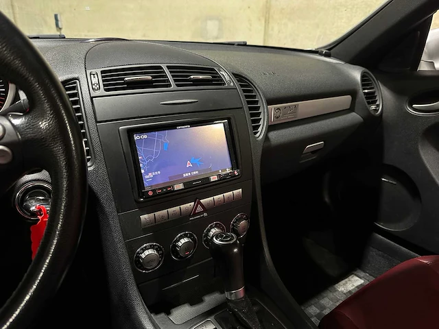 Mercedes-benz slk350 amg 3.5 v6 272pk 2006 airscarf, hdz-04-l youngtimer - afbeelding 19 van  35