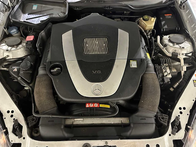 Mercedes-benz slk350 amg 3.5 v6 272pk 2006 airscarf, hdz-04-l youngtimer - afbeelding 28 van  35