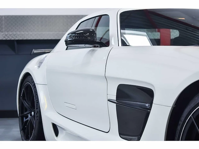 Mercedes-benz sls amg 'black series' gullwing coupe 6,2l v8 - 2013 - afbeelding 18 van  76