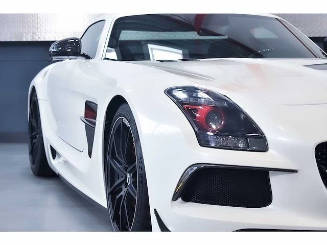 Mercedes-benz sls amg 'black series' gullwing coupe 6,2l v8 - 2013 - afbeelding 19 van  76