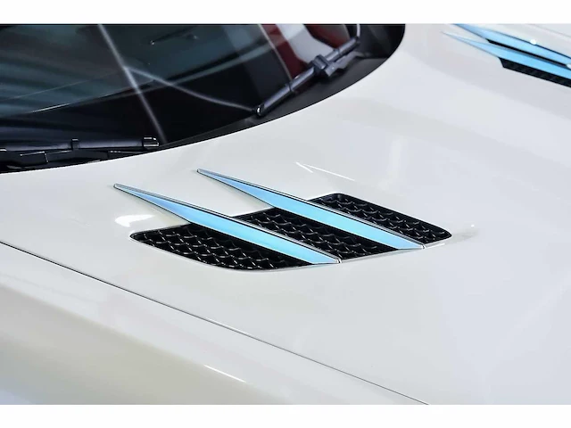 Mercedes-benz sls amg "gullwing" coupe 6,3l v8 - 2013 - afbeelding 15 van  89