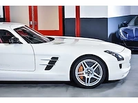 Mercedes-benz sls amg "gullwing" coupe 6,3l v8 - 2013 - afbeelding 16 van  89