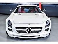 Mercedes-benz sls amg "gullwing" coupe 6,3l v8 - 2013 - afbeelding 12 van  89