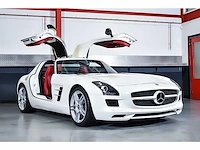 Mercedes-benz sls amg "gullwing" coupe 6,3l v8 - 2013 - afbeelding 33 van  89
