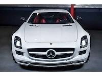 Mercedes-benz sls amg "gullwing" coupe 6,3l v8 - 2013 - afbeelding 23 van  89