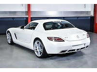 Mercedes-benz sls amg "gullwing" coupe 6,3l v8 - 2013 - afbeelding 39 van  89
