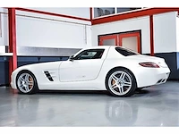 Mercedes-benz sls amg "gullwing" coupe 6,3l v8 - 2013 - afbeelding 41 van  89