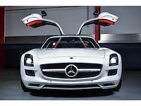 Mercedes-benz sls amg "gullwing" coupe 6,3l v8 - 2013 - afbeelding 34 van  89