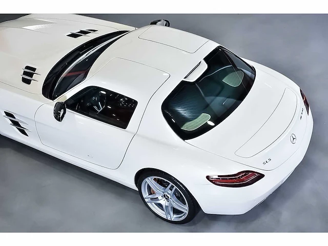Mercedes-benz sls amg "gullwing" coupe 6,3l v8 - 2013 - afbeelding 58 van  89