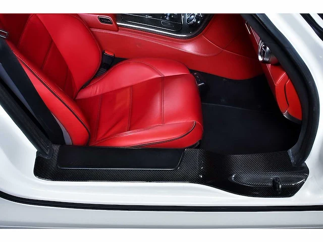 Mercedes-benz sls amg "gullwing" coupe 6,3l v8 - 2013 - afbeelding 72 van  89