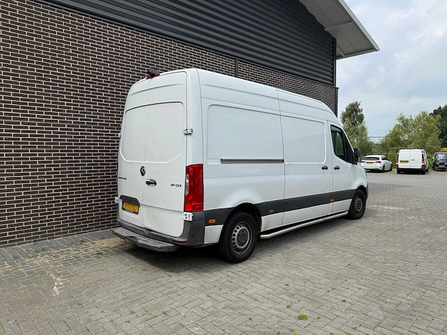 Mercedes-benz sprinter - 2018 - 311 2.2 cdi l2h2 - bedrijfswagen - afbeelding 10 van  14