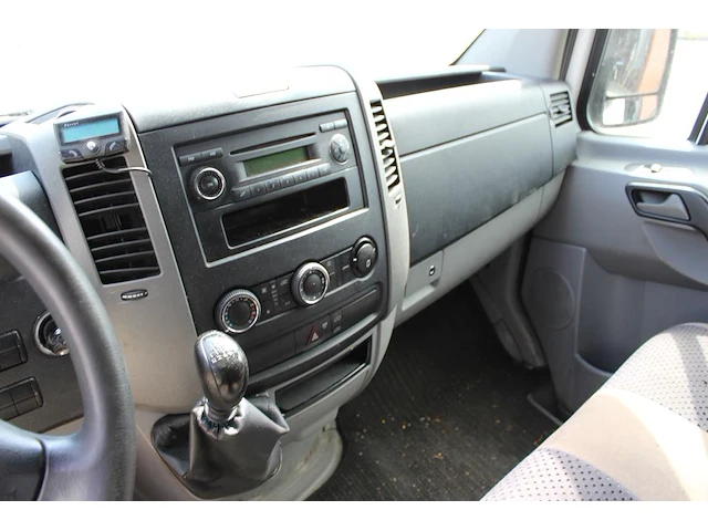 Mercedes benz sprinter 210 2.2 cdi 325 hd met kenteken 3-vtl-91 datum eerste toelating 17 februari 2012. - afbeelding 5 van  17