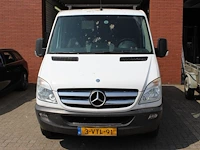 Mercedes benz sprinter 210 2.2 cdi 325 hd met kenteken 3-vtl-91 datum eerste toelating 17 februari 2012.