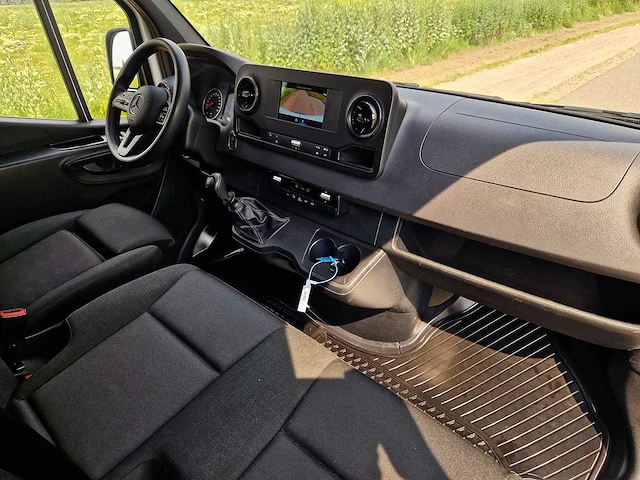 Mercedes-benz sprinter 211 cdi l2 h2, v-04-ffv - afbeelding 8 van  34