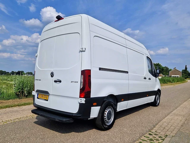 Mercedes-benz sprinter 211 cdi l2 h2, v-04-ffv - afbeelding 33 van  34