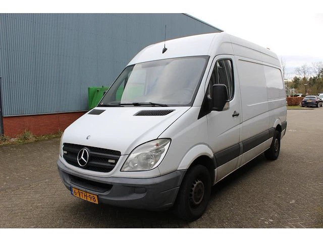 Mercedes benz sprinter 313 cdi automaat. kenteken 6-vth-98 - afbeelding 9 van  16