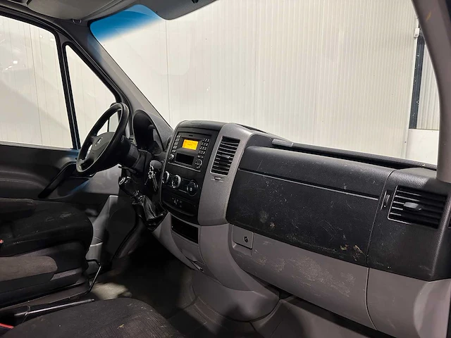 Mercedes-benz sprinter 316 2.2 cdi 366 dc vh-960-l - afbeelding 3 van  15
