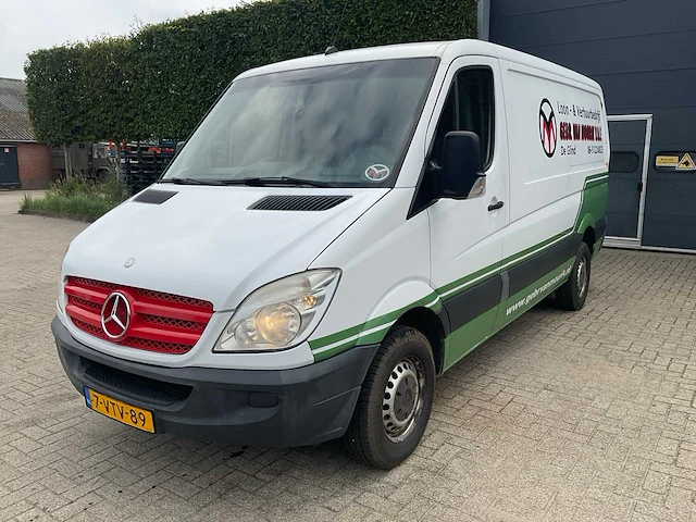 Mercedes-benz sprinter bedrijfswagen - afbeelding 1 van  24