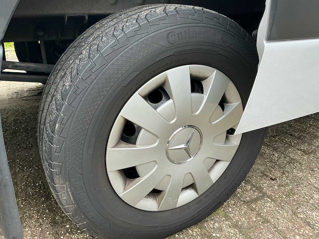 Mercedes-benz sprinter gb 517 1.9 cdi xxl jumbo l4h3 bedrijfswagen - afbeelding 26 van  43