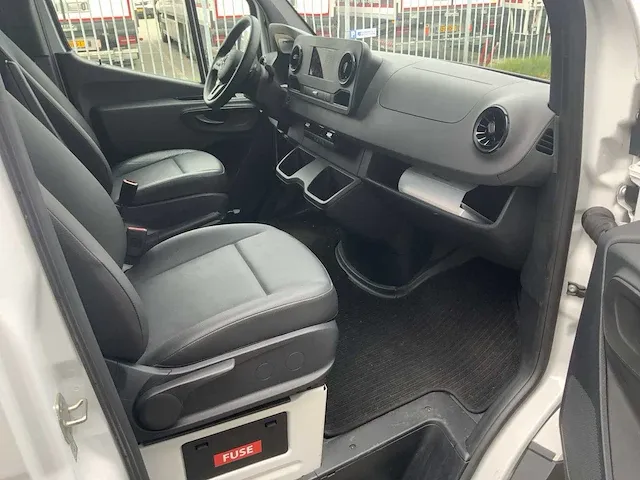 Mercedes-benz sprinter sprinter bedrijfswagen - afbeelding 2 van  32