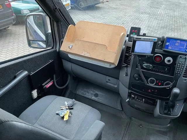 Mercedes-benz sprinter waardetransporter “gepantserd” - afbeelding 21 van  37
