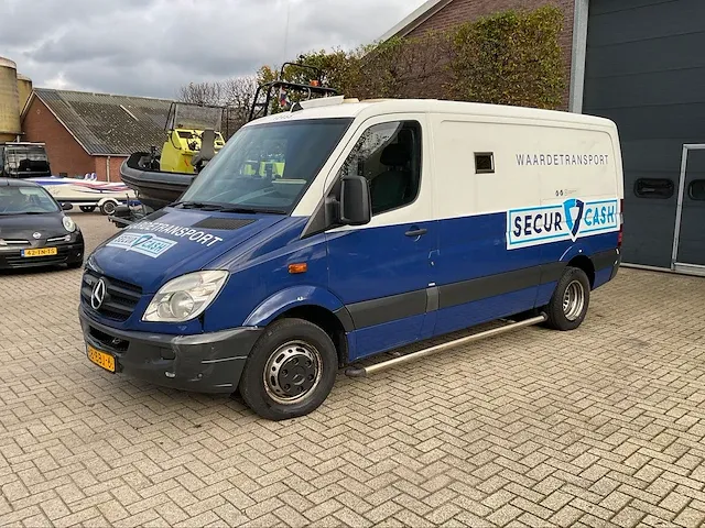 Mercedes-benz sprinter waardetransporter “gepantserd” - afbeelding 32 van  37
