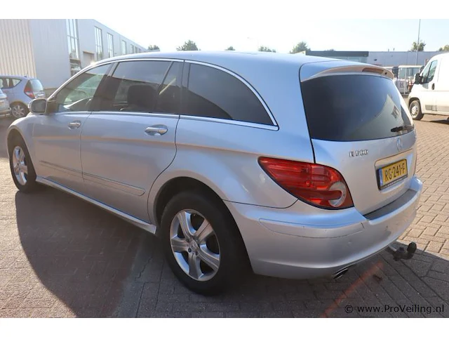 Mercedes-benz stationwagen type r500 4 matic | full options | 8 cillinders | automaat| bwjr. 2006 | kenteken: rg-241-f - afbeelding 35 van  39