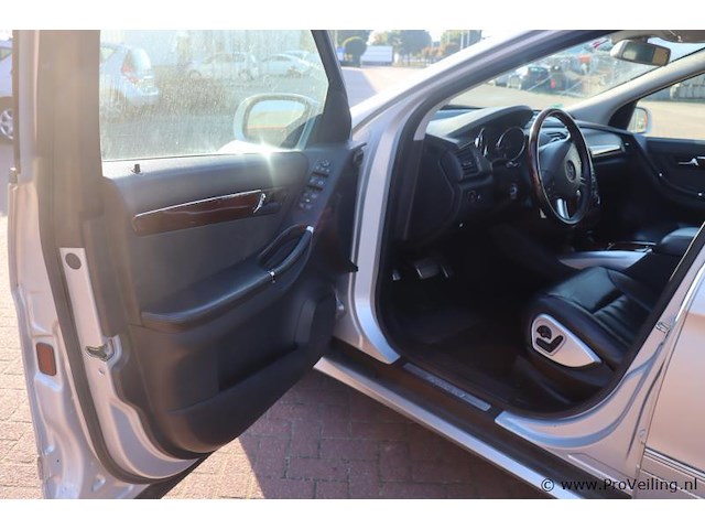 Mercedes-benz stationwagen type r500 4 matic |full options | 8 cillinders | automaat| bwjr. 2006 | kenteken: rg-241-f - afbeelding 4 van  39
