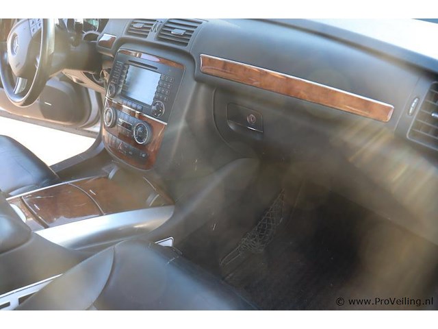 Mercedes-benz stationwagen type r500 4 matic |full options | 8 cillinders | automaat| bwjr. 2006 | kenteken: rg-241-f - afbeelding 11 van  39