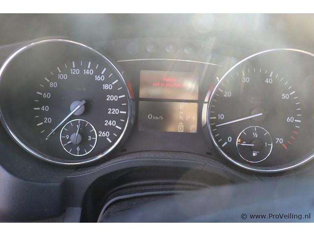 Mercedes-benz stationwagen type r500 4 matic |full options | 8 cillinders | automaat| bwjr. 2006 | kenteken: rg-241-f - afbeelding 14 van  39