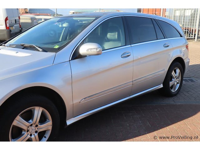 Mercedes-benz stationwagen type r500 4 matic |full options | 8 cillinders | automaat| bwjr. 2006 | kenteken: rg-241-f - afbeelding 34 van  39