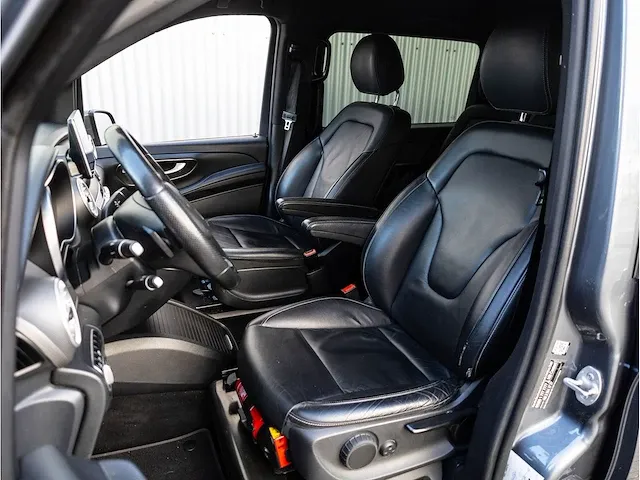 Mercedes-benz v-klasse 250d 4-matic lang dc automaat 2016 vol leer 360°camera elektrische kofferklep, vfl-17-s - afbeelding 4 van  32