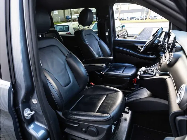 Mercedes-benz v-klasse 250d 4-matic lang dc automaat 2016 vol leer 360°camera elektrische kofferklep, vfl-17-s - afbeelding 24 van  32