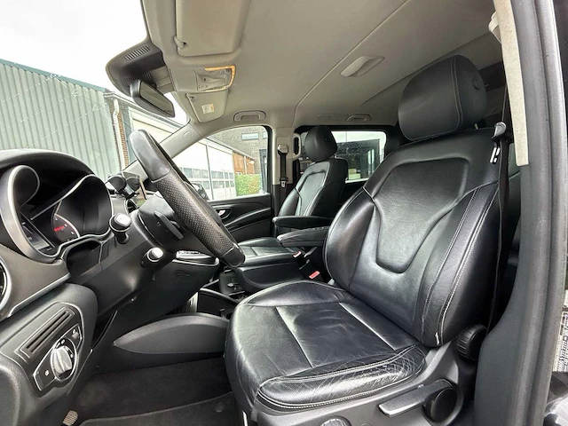 Mercedes-benz v-klasse 250d extra lang dc edition | v-496-lp - afbeelding 28 van  28