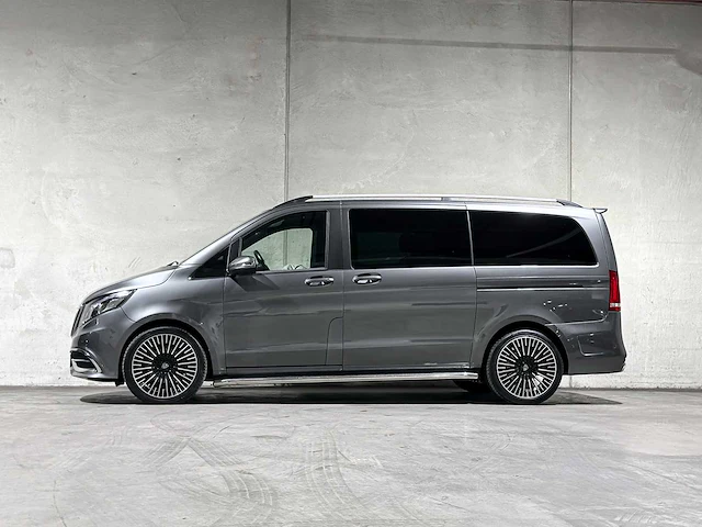 Mercedes-benz v220d lang maybach dc avantgarde 163pk 2020 v-klasse, v-99-fpz - afbeelding 11 van  42