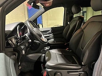 Mercedes-benz v220d lang maybach dc avantgarde 163pk 2020 v-klasse, v-99-fpz - afbeelding 26 van  42