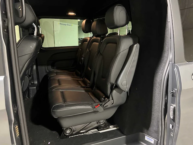 Mercedes-benz v220d lang maybach dc avantgarde 163pk 2020 v-klasse, v-99-fpz - afbeelding 28 van  42